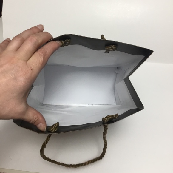 FWP TERRA NOSTRA Paper Shopping Bag - Picture 4 of 6